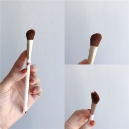 Color: Angled nose shadow brush - Super Soft Girly Heart Cute Cat Makeup Brush